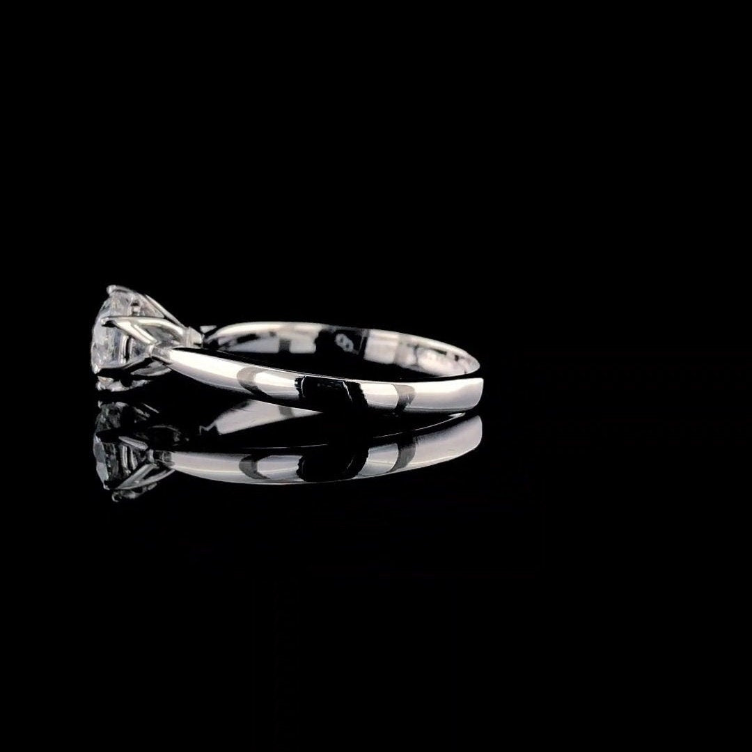1.25 Ct Round Cut Lab Grown Diamond Engagement Ring | IGI Certified