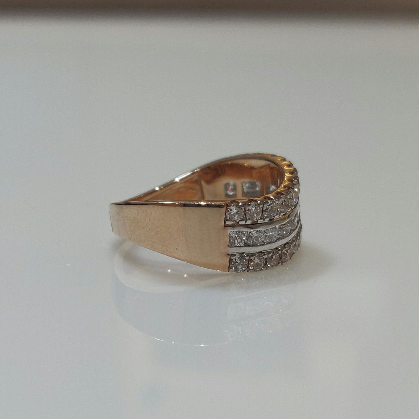 14K Gold Curved Lab Grown Diamond Wedding Band | Stackable Anniversary Ring