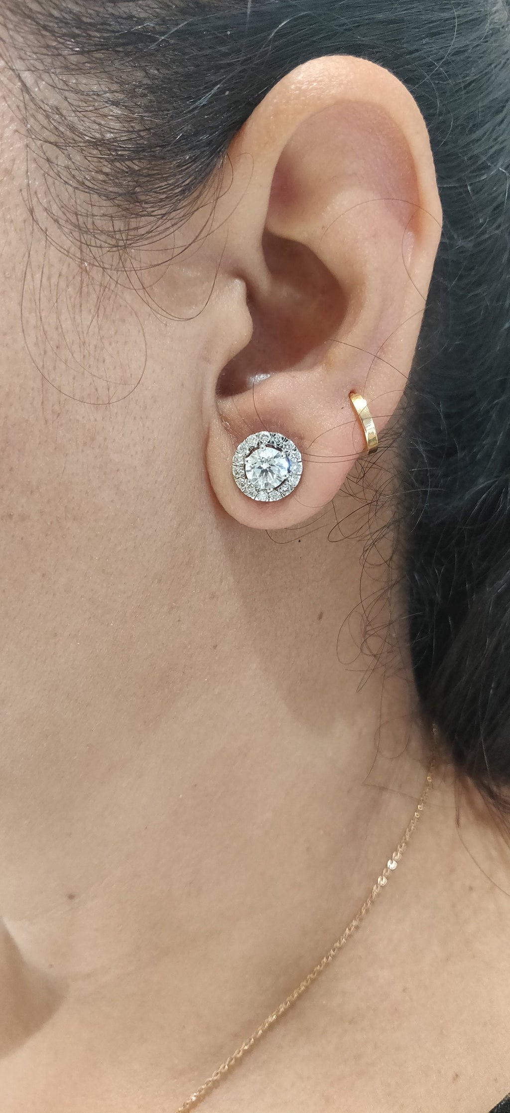 2.30Ct Lab Grown Diamond Halo Stud Earrings: 14K Gold Screwback