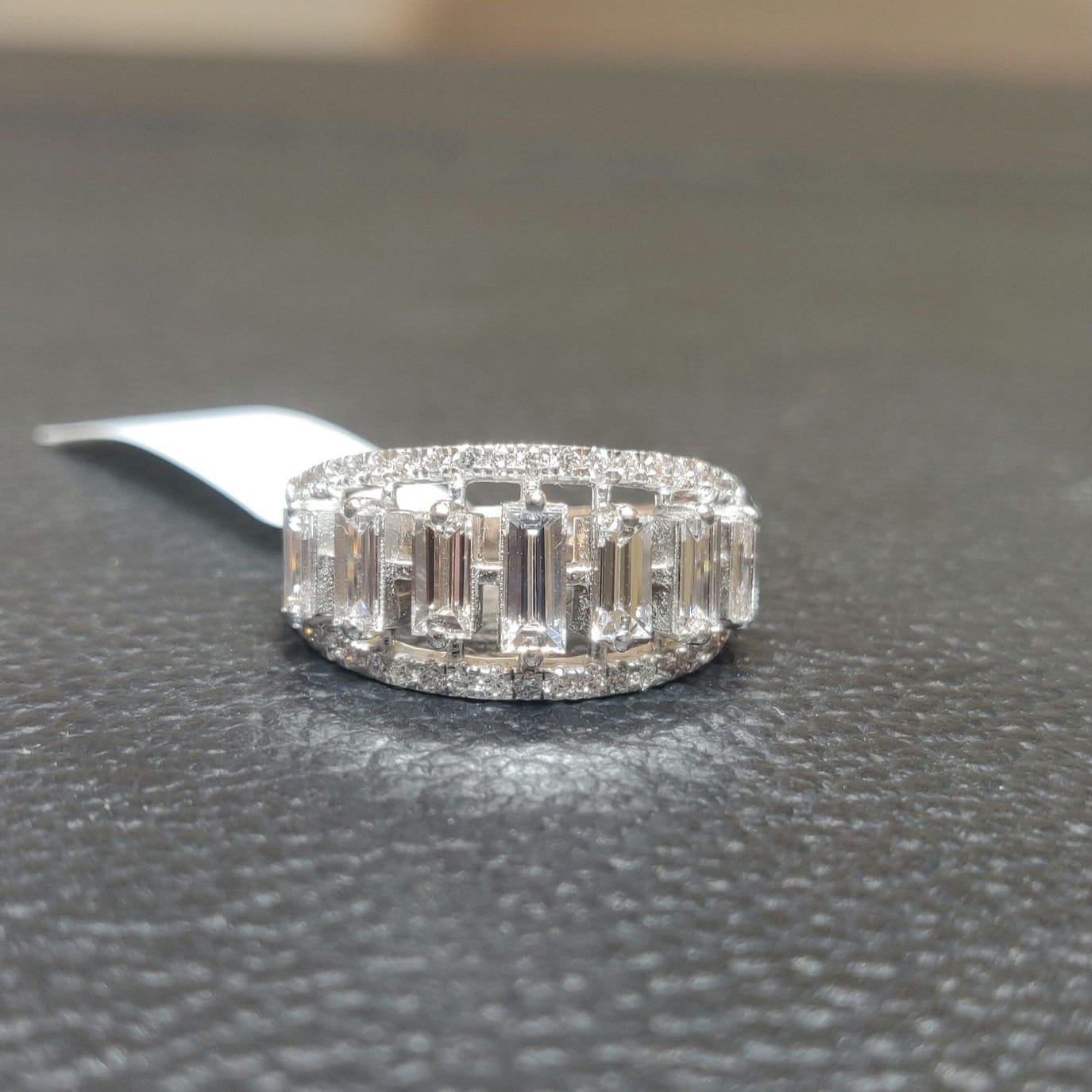 Baguette Lab Grown Diamond Ring | 14K Gold Wedding Band
