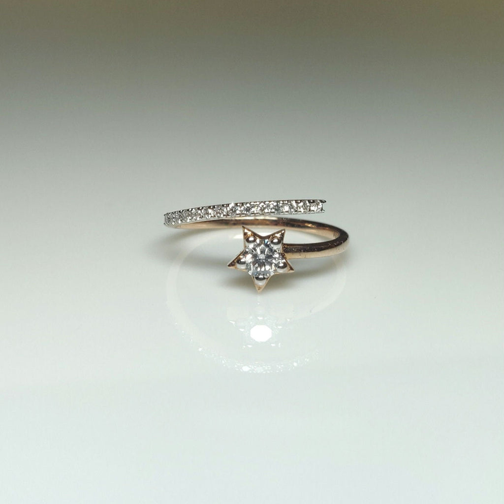 Lab Grown Diamond Star Ring | 0.20 Carat, Solid Gold Wedding Band
