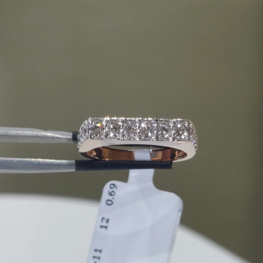 14K Gold Lab Grown Diamond Ring: Minimalist Unisex Weeding Band
