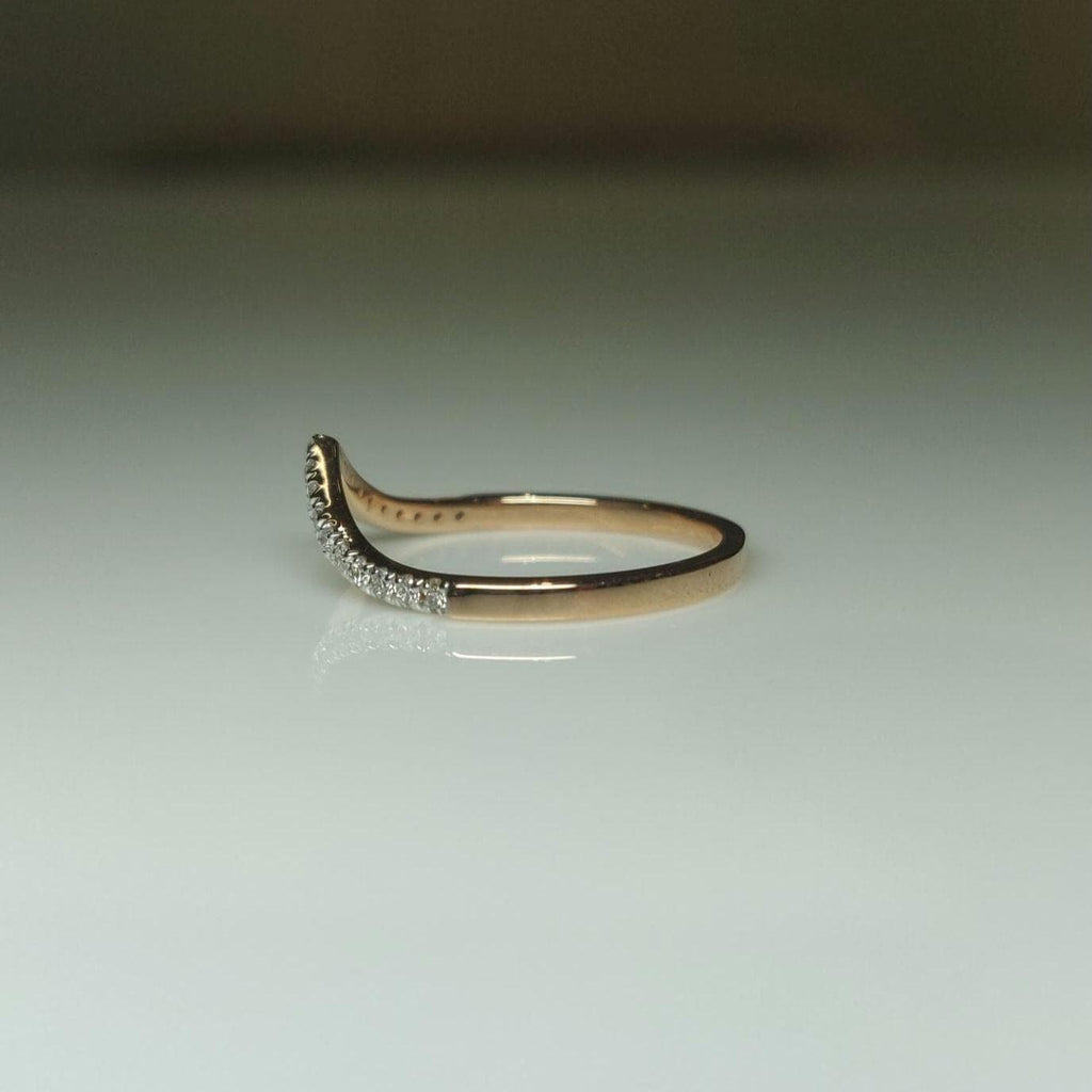Lab Grown Diamond Pavé V Ring | 14K Gold Wedding Band