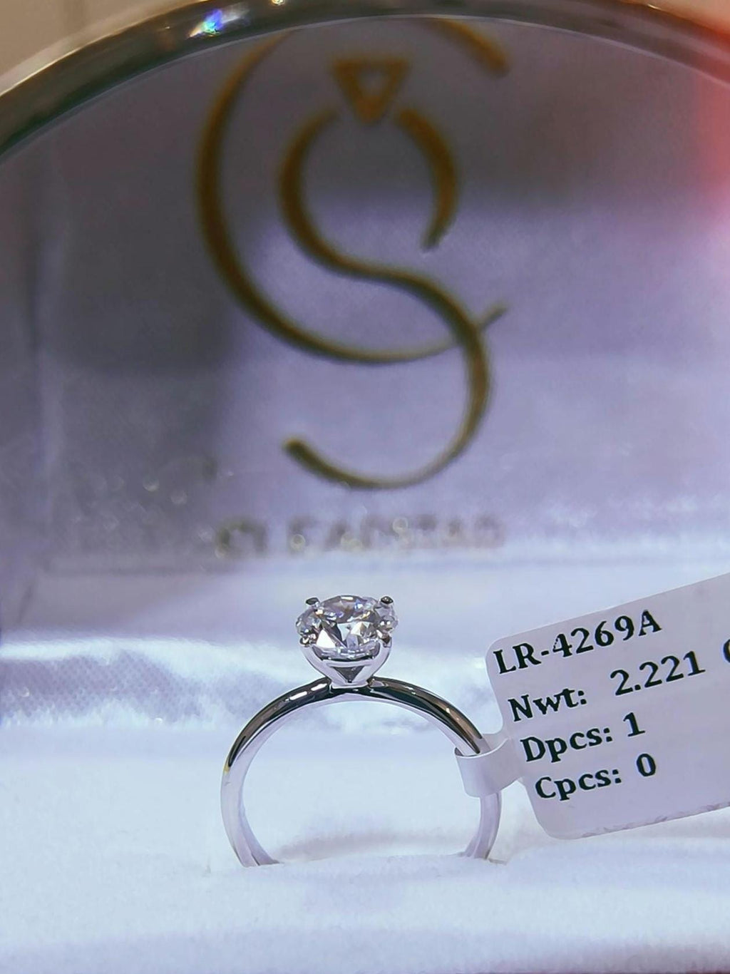 1.00 Carat Lab Grown Diamond Solitaire Ring | 14K Gold, D Color, VVS2