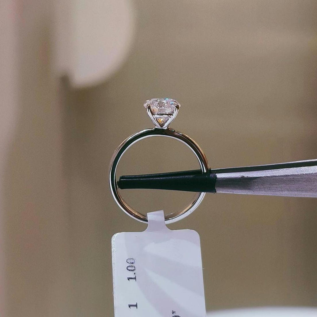1.00 Carat Lab Grown Diamond Solitaire Ring | 14K Gold, D Color, VVS2