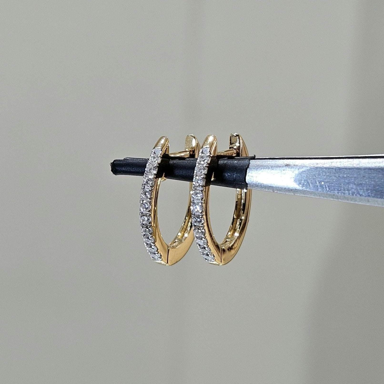 14K Gold Lab Grown Diamond Huggie Earrings: Sustainable Dangle Hoops