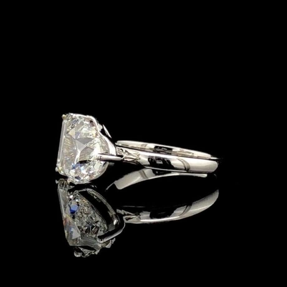 5CT Lab Grown Diamond Toi et Moi Ring: 14K Gold Heart & Emerald Cut
