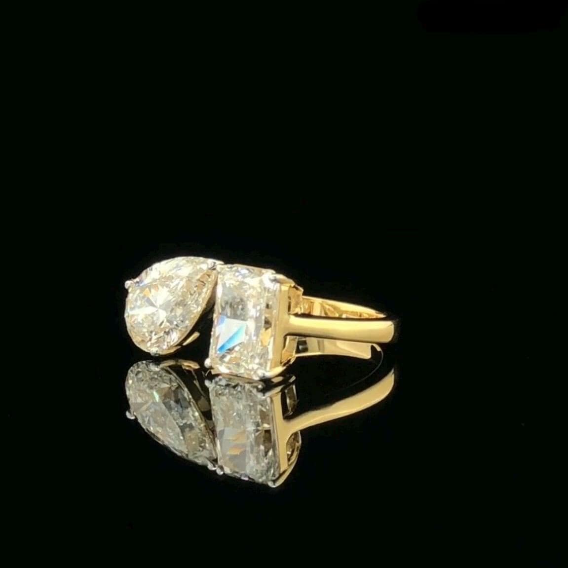 4CT Lab Grown Diamond Toi et Moi Ring: 14K Gold Radiant & Pear Cut