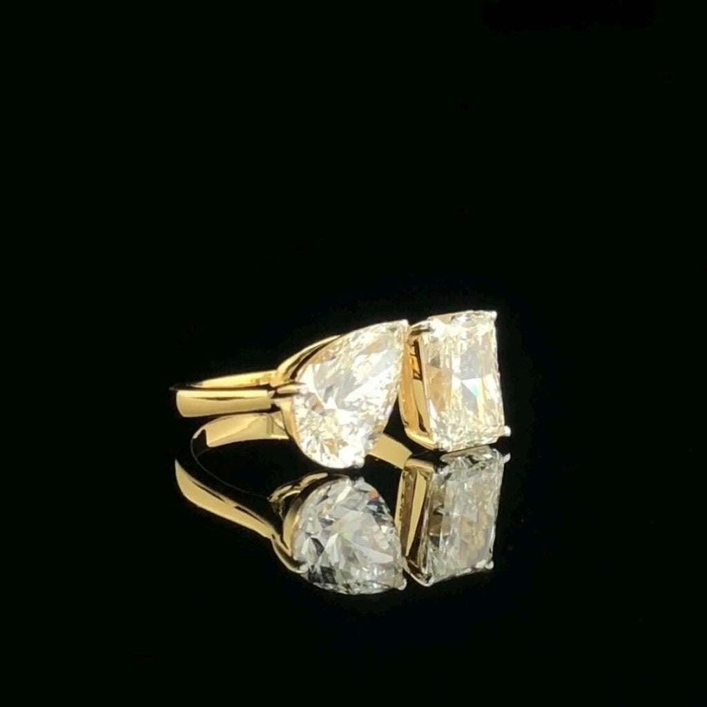 4CT Lab Grown Diamond Toi et Moi Ring: 14K Gold Radiant & Pear Cut