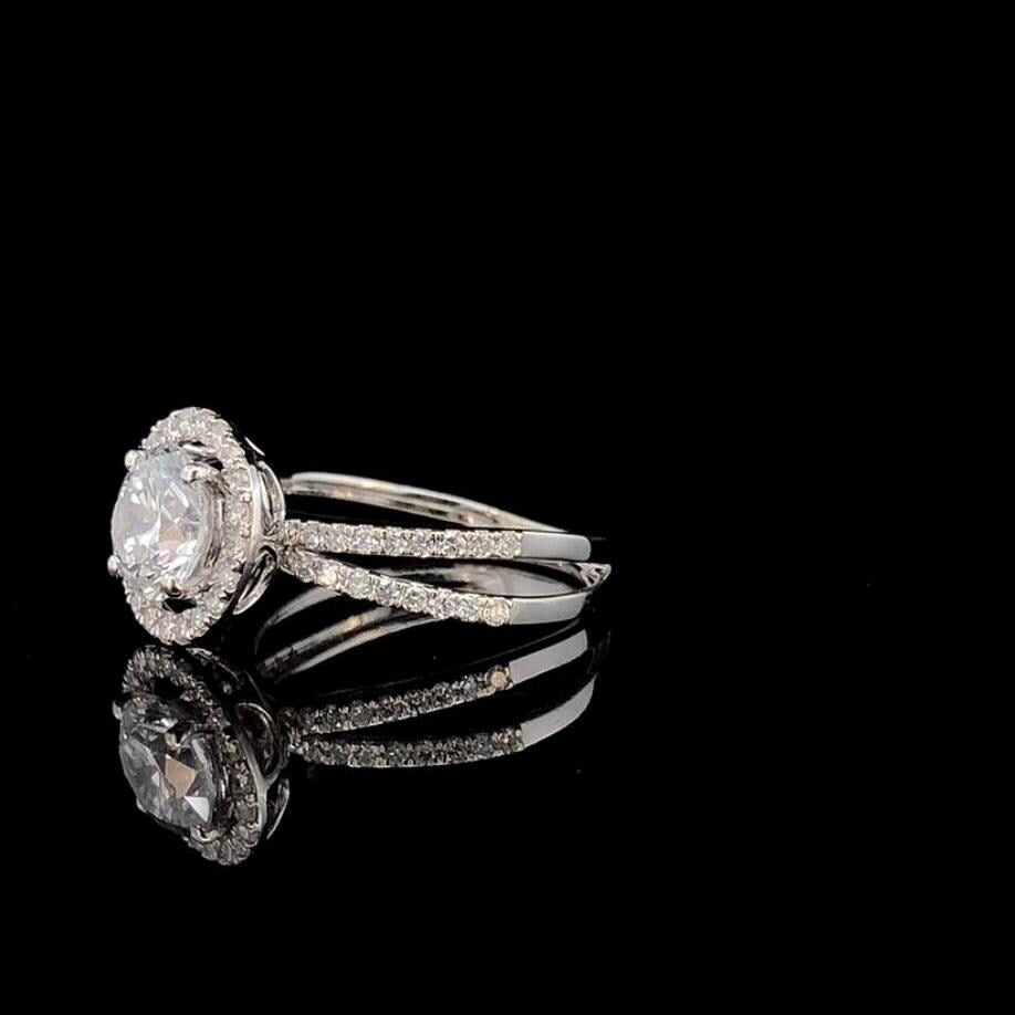 IGI Certified 2 Carat Lab Grown Diamond Engagement Ring - 14K Solid Gold