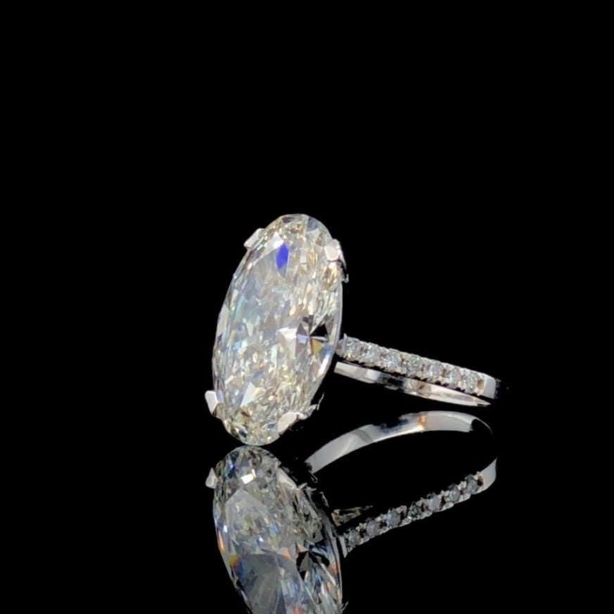 8CT Oval Lab Grown Diamond Engagement Ring: 14K Gold Statement Bridal Ring