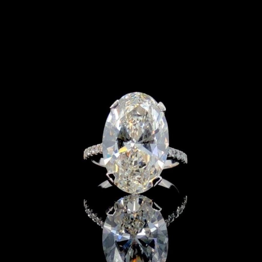 8CT Oval Lab Grown Diamond Engagement Ring: 14K Gold Statement Bridal Ring