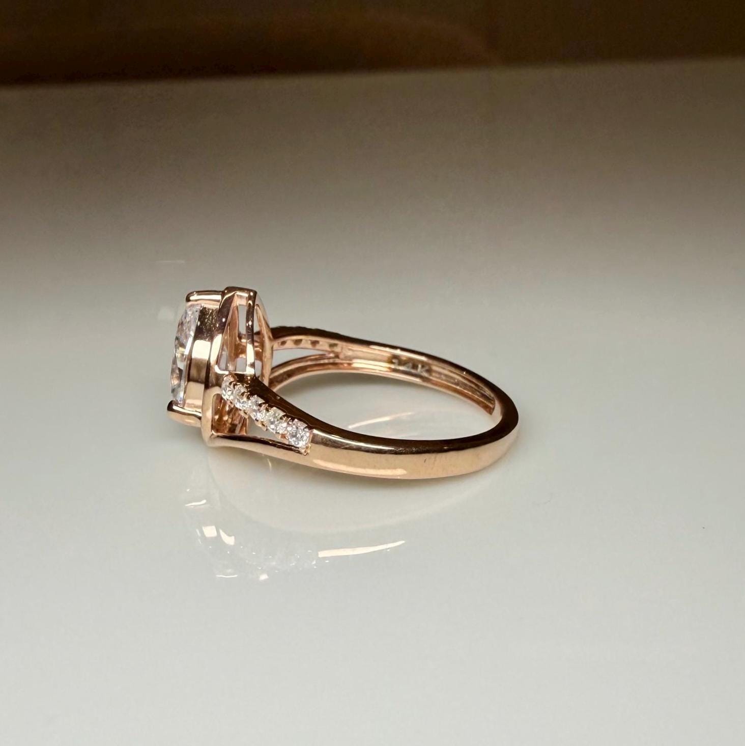 Pear Cut 1.60 CTW Lab Grown Diamond Engagement Ring: 14K Gold Split Shank