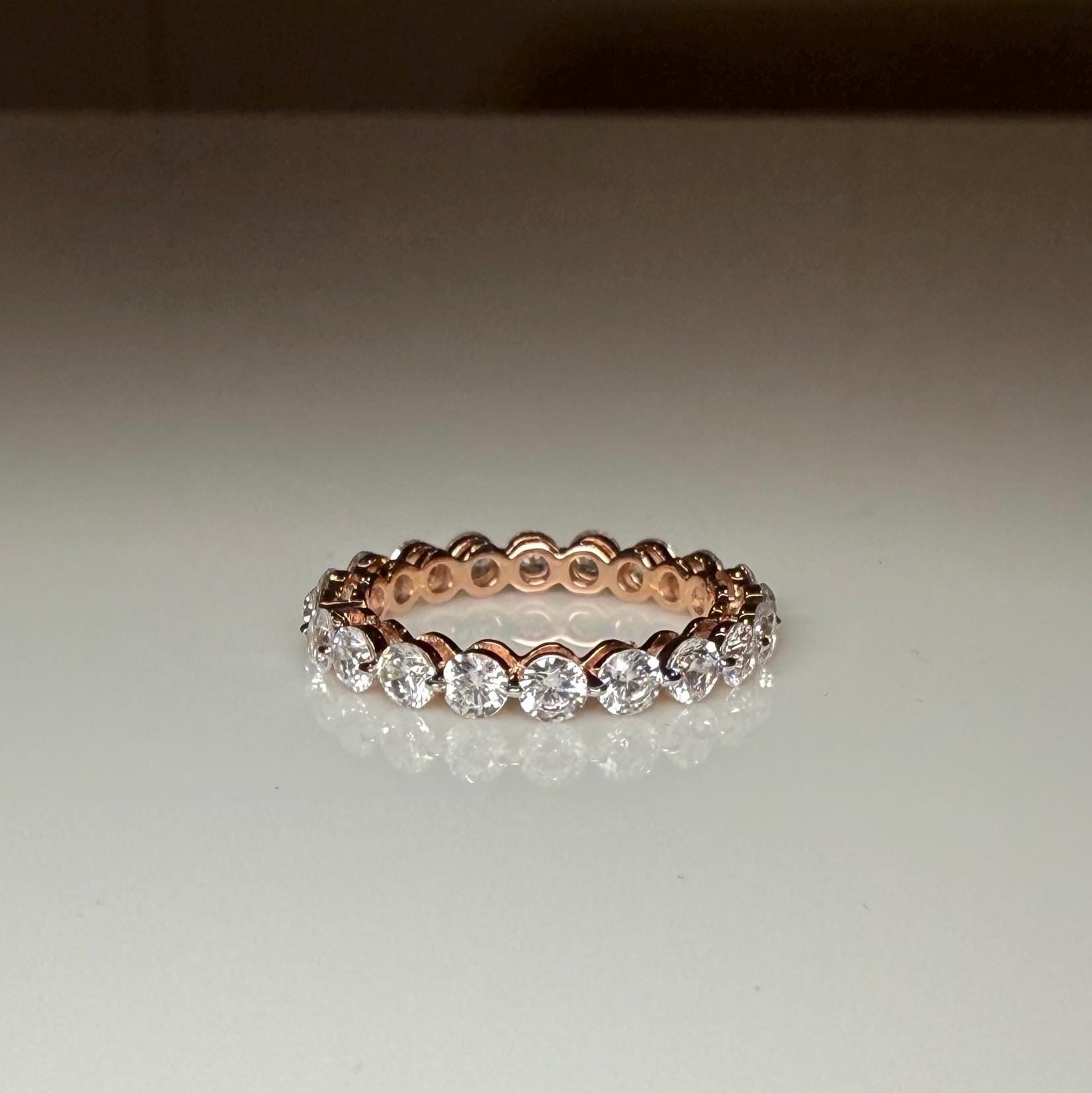 Lab Grown Diamond Eternity Band | 14K Gold Anniversary Ring