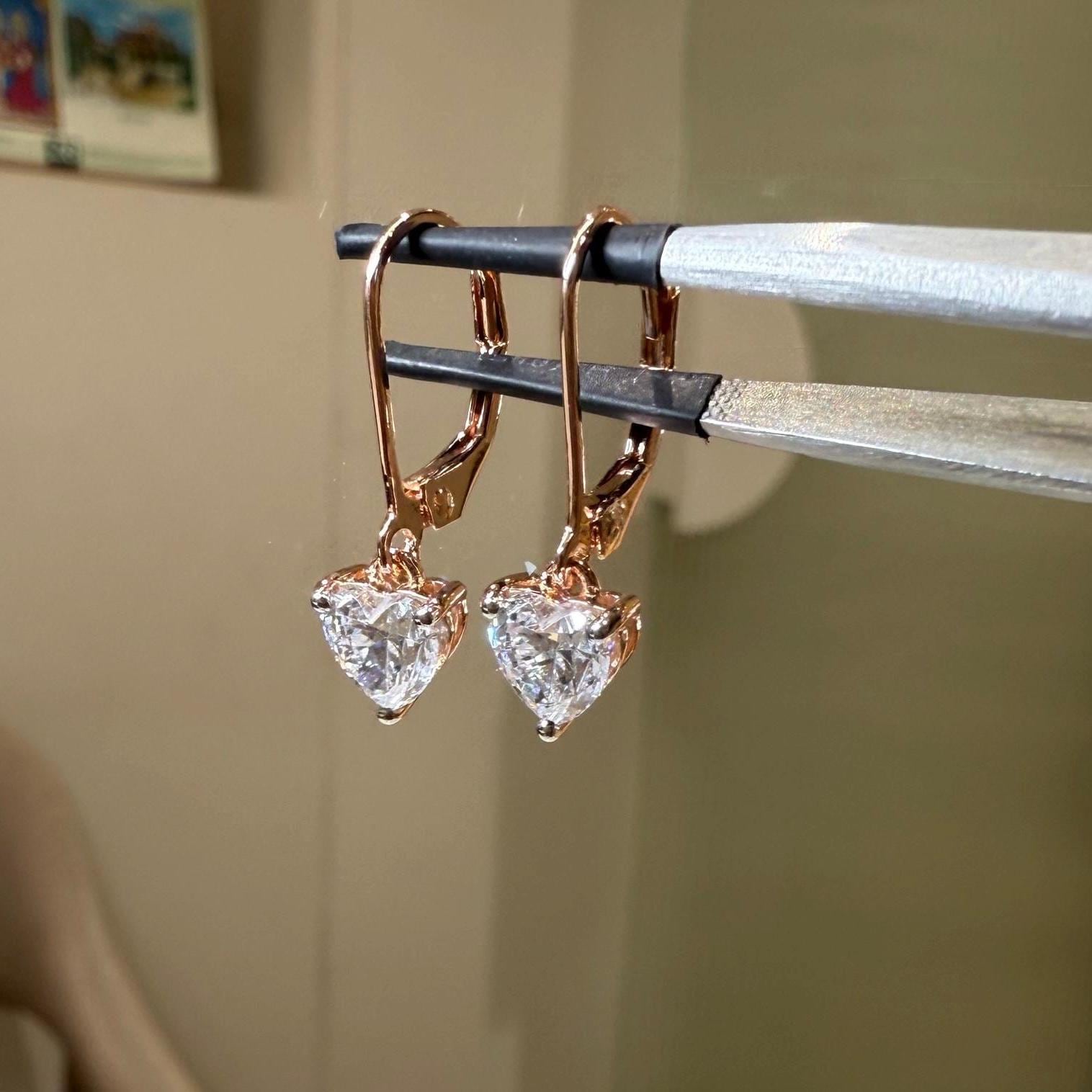 14K Solid Gold Heart Lab Grown Diamond Dangle Earrings: IGI Certified