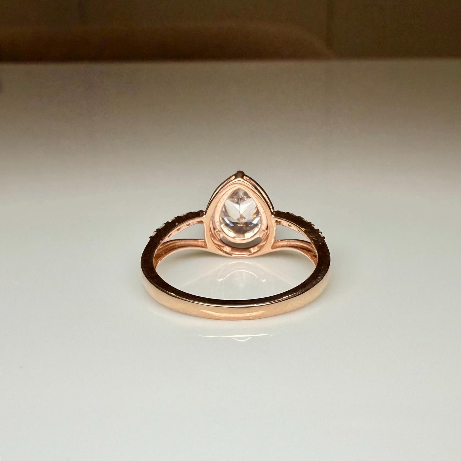 Pear Cut 1.60 CTW Lab Grown Diamond Engagement Ring: 14K Gold Split Shank