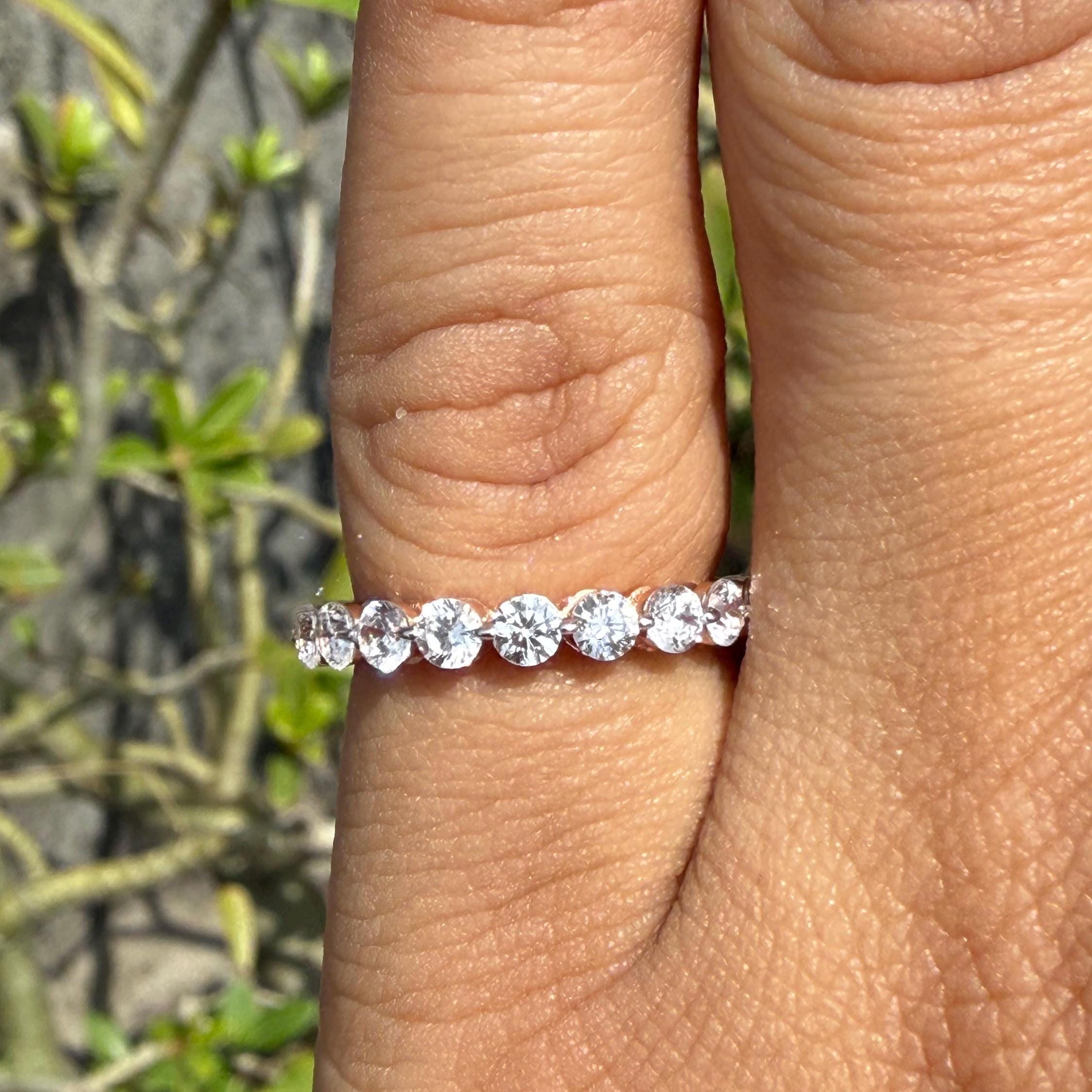 Lab Grown Diamond Eternity Band | 14K Gold Anniversary Ring