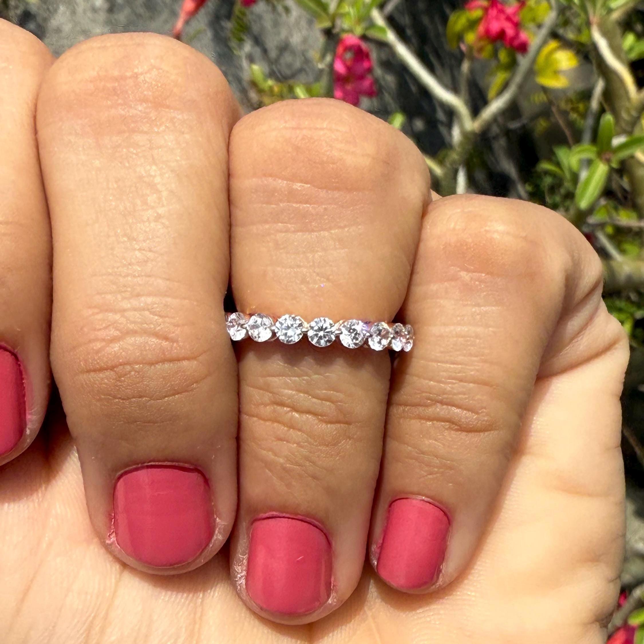 Lab Grown Diamond Eternity Band | 14K Gold Anniversary Ring