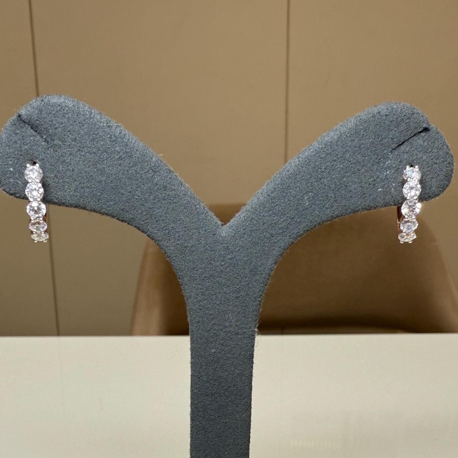 14K Gold Lab Grown Diamond Huggie Earrings (1.00 ctw)