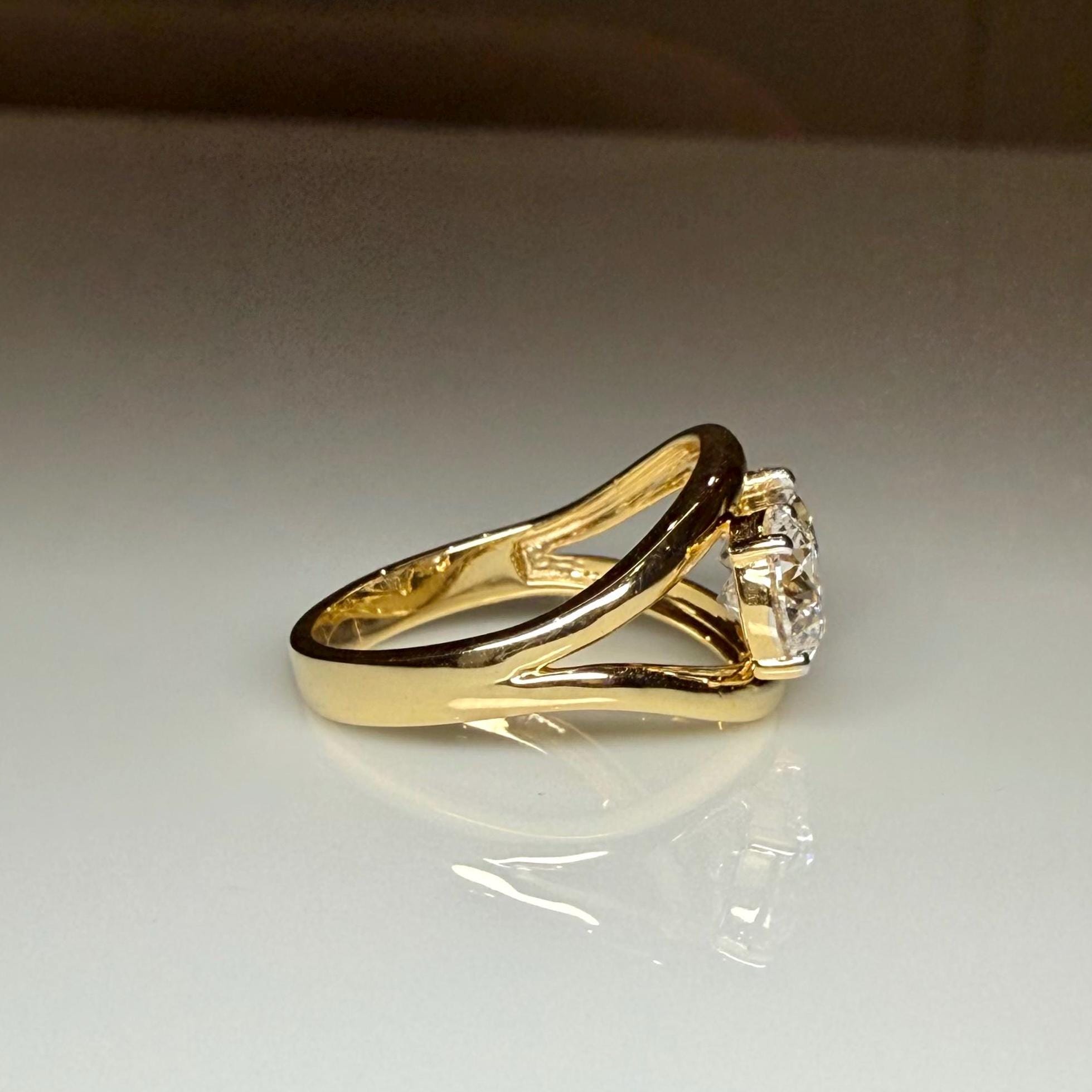 Lab Grown Diamond Toi et Moi Ring | 14K Gold Round & Pear Engagement Ring