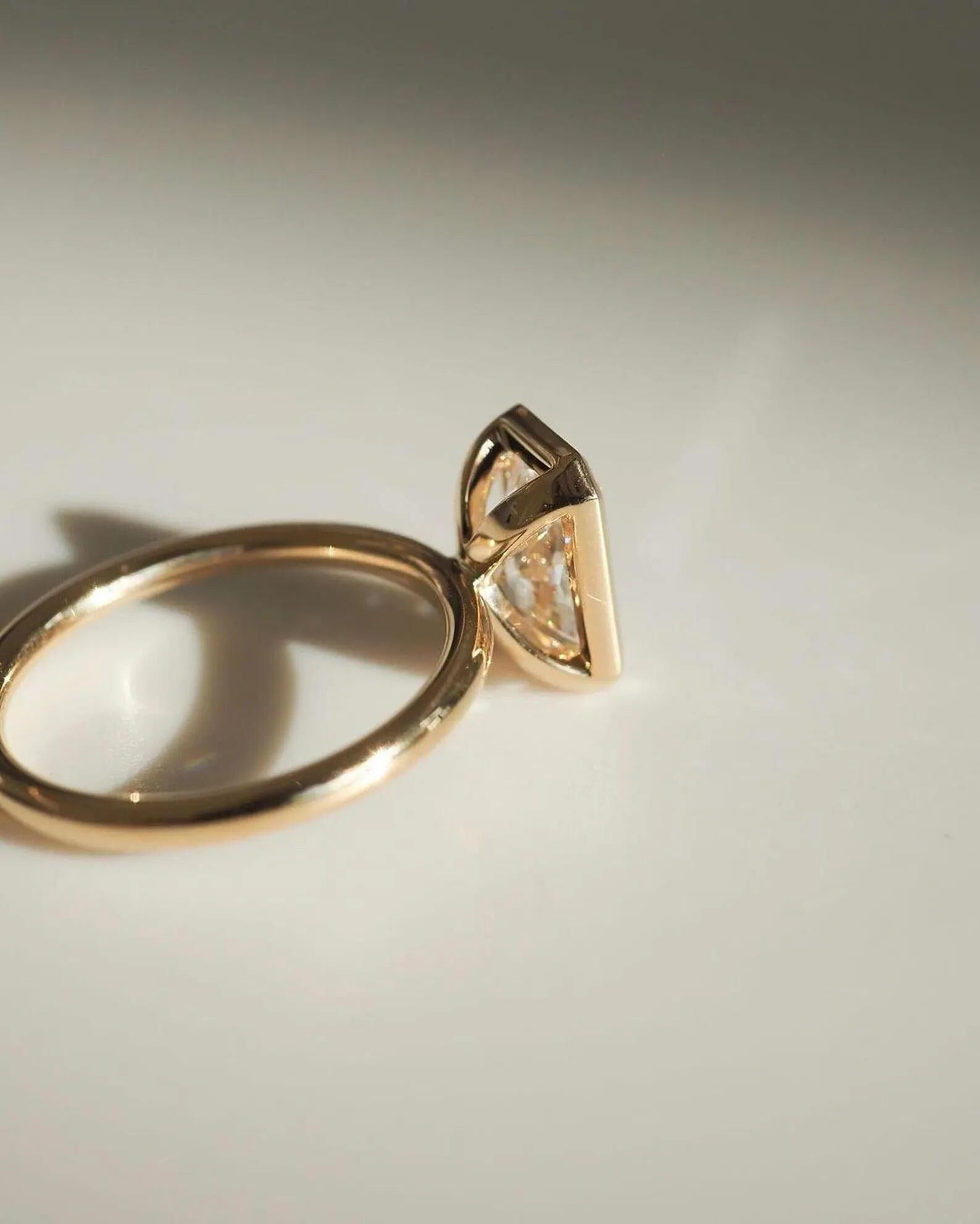 3ct Radiant Lab Diamond Ring | 14K Gold Bezel Solitaire (IGI Certified)