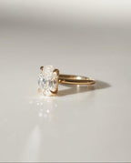 2ct Oval Lab Grown Diamond Engagement Ring | 14K Gold, IGI Certified