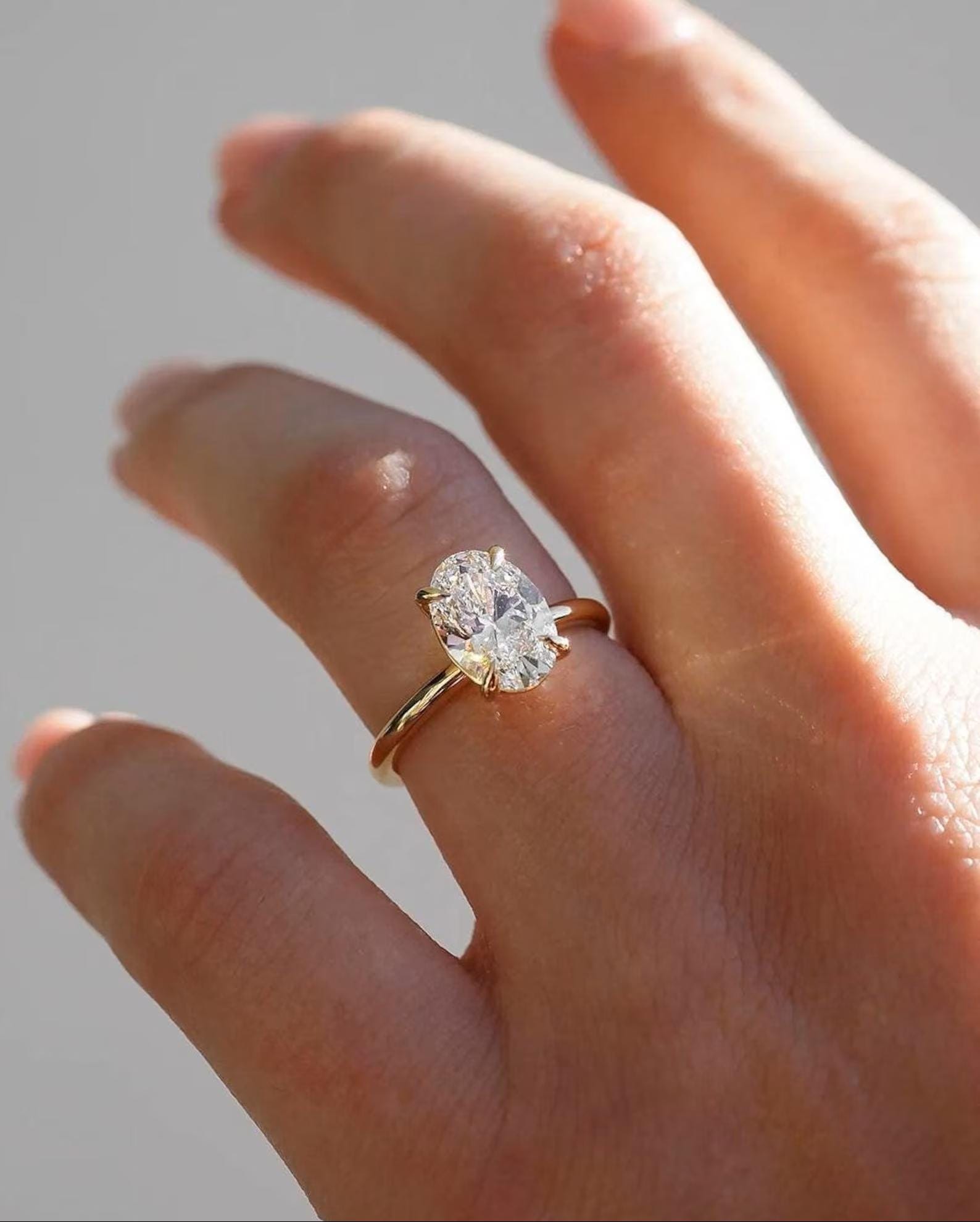 2ct Oval Lab Grown Diamond Engagement Ring | 14K Gold, IGI Certified
