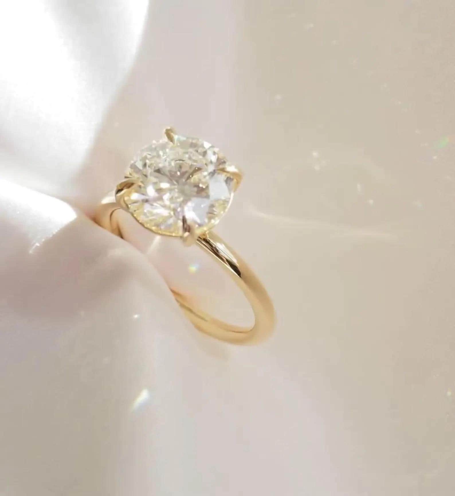 IGI Certified Lab Grown Diamond Engagement Ring | 14K Gold Solitaire