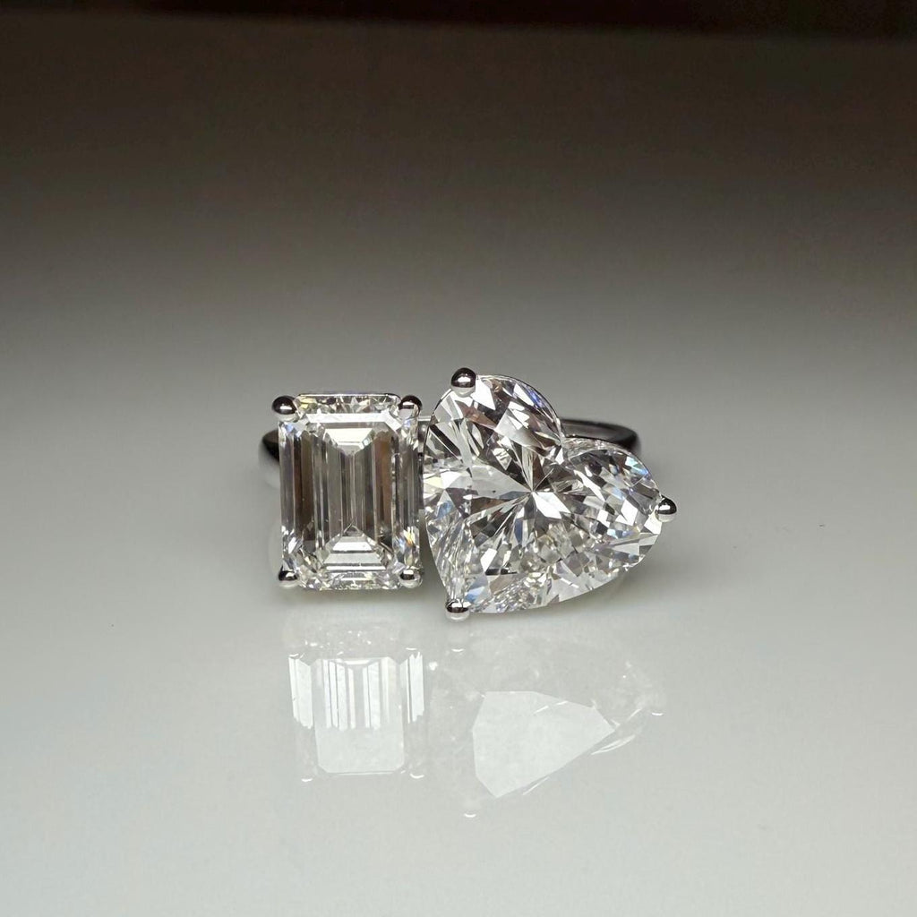 6CT Lab Grown Diamond Toi et Moi Ring: 14K Gold Heart & Emerald Cut