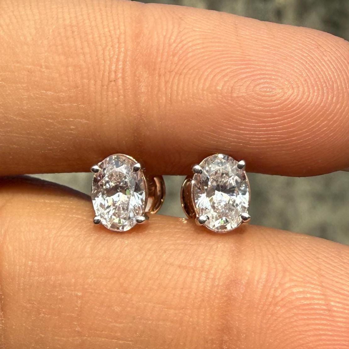IGI Certified Lab Grown Oval Diamond Stud Earrings | 14K Gold