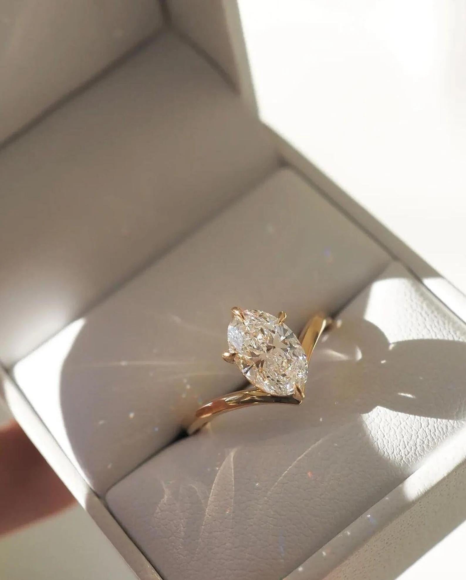 Oval Cut Lab Grown Diamond Engagement Ring | V Shape 14K Gold Chevron Solitaire Ring | Modern Minimal Bridal Ring