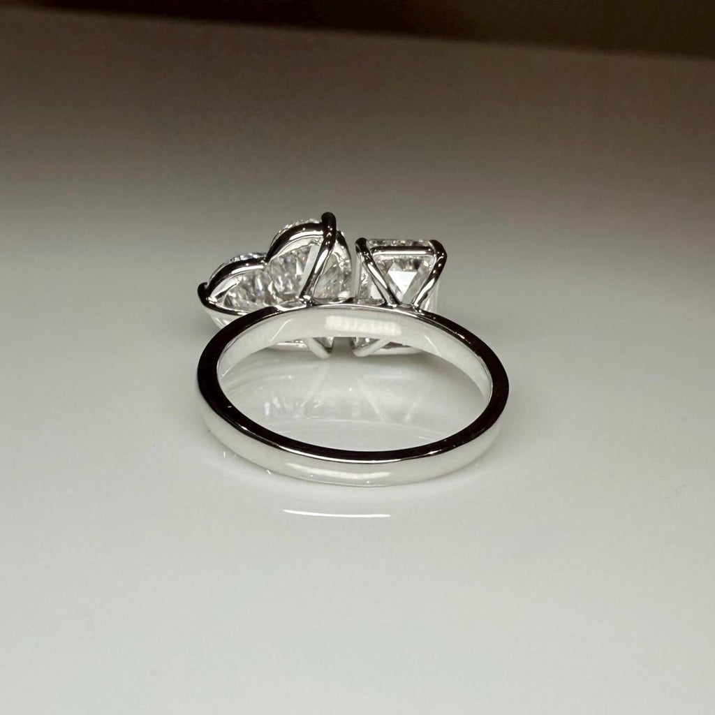 6CT Lab Grown Diamond Toi et Moi Ring: 14K Gold Heart & Emerald Cut