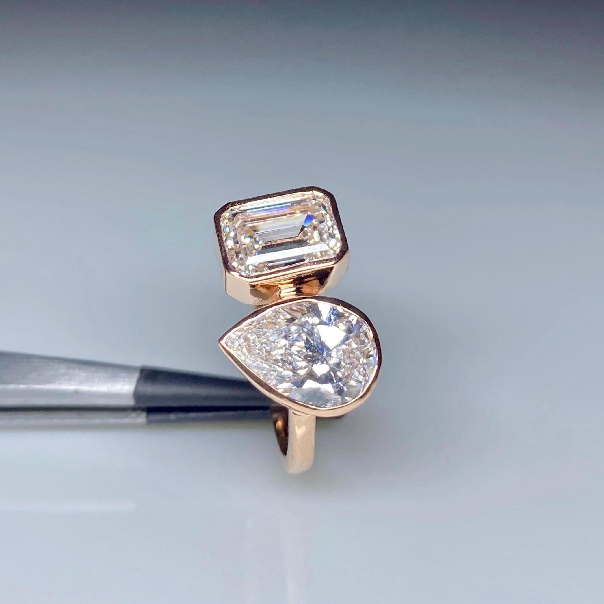 Lab Grown Diamond Toi et Moi Ring | Pear Emerald Cut Bezel 14K Gold Certified