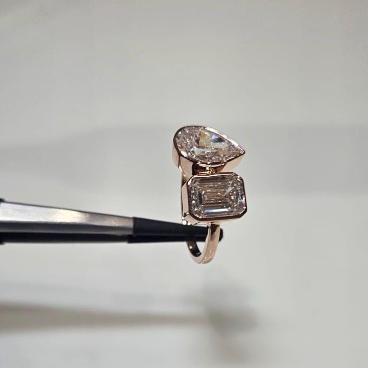 Lab Grown Diamond Toi et Moi Ring | Pear Emerald Cut Bezel 14K Gold Certified