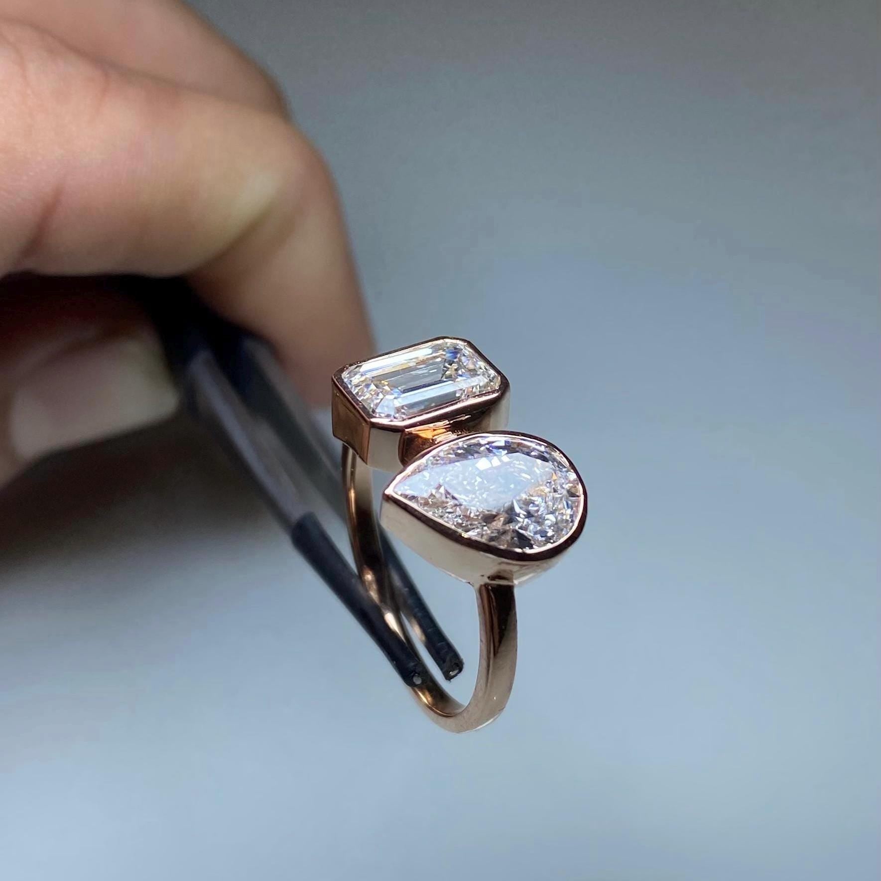 Lab Grown Diamond Toi et Moi Ring | Pear Emerald Cut Bezel 14K Gold Certified