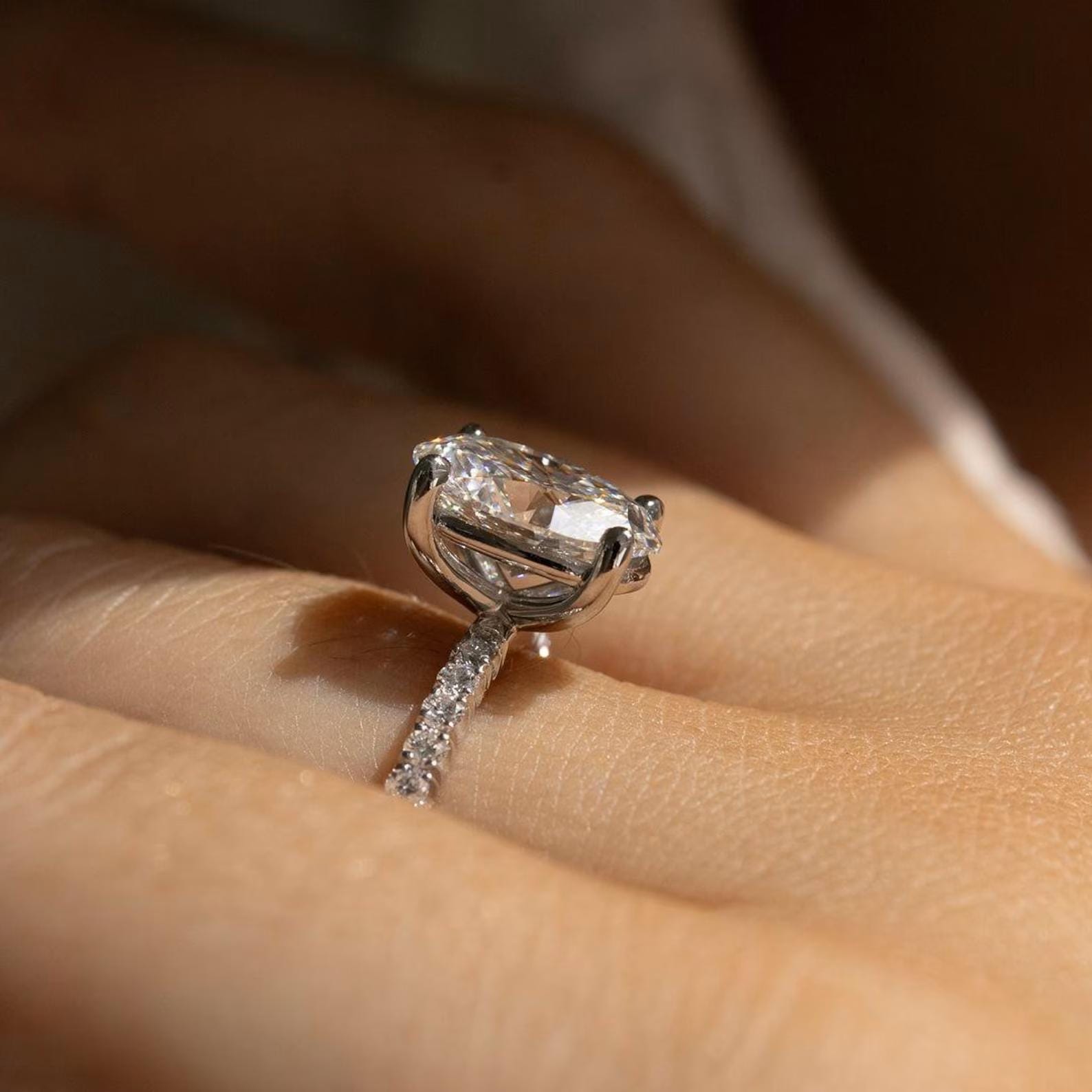 Oval Cut Lab Diamond Engagement Ring | 14K Solid Gold IGI Certified 2.20ct