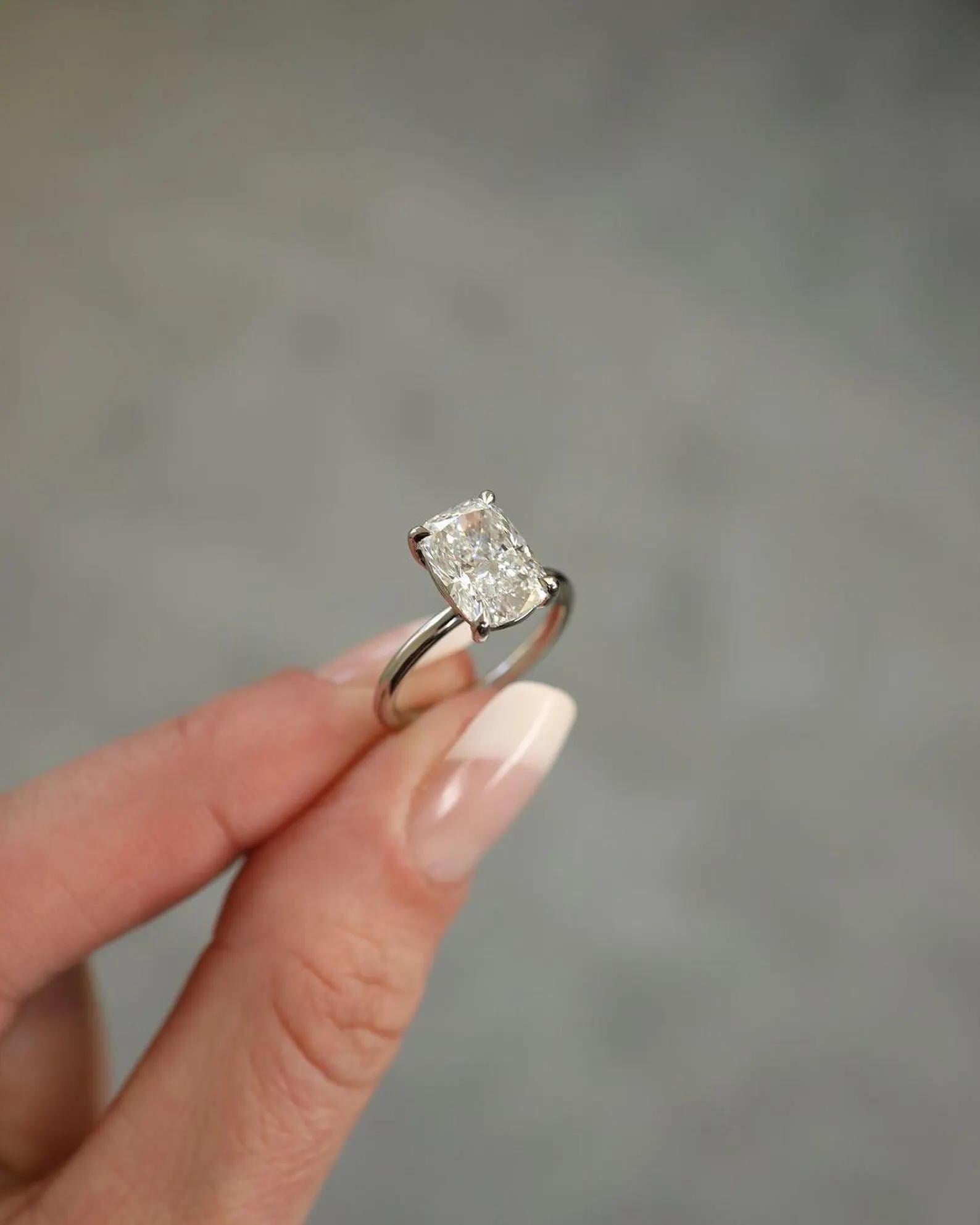3CT Elongated Cushion Lab Grown Diamond Engagement Ring | 14K Gold Solitaire | IGI Certified
