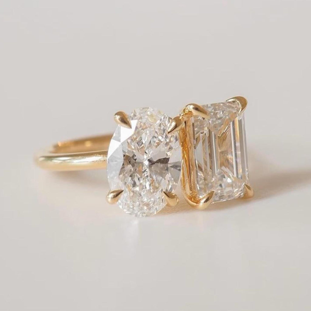 4CTW Oval Emerald Lab Grown Diamond Ring | 14K Solid Gold, IGI Certified