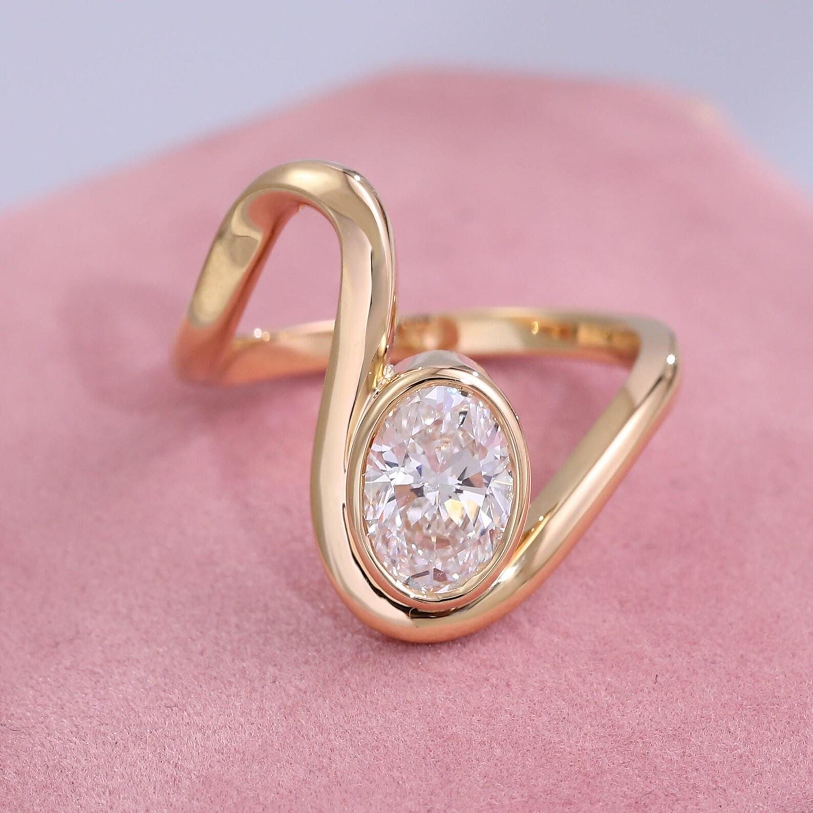 Oval Lab Diamond Swirl Engagement Ring | 14K Solid Gold Bezel Set, IGI Certified