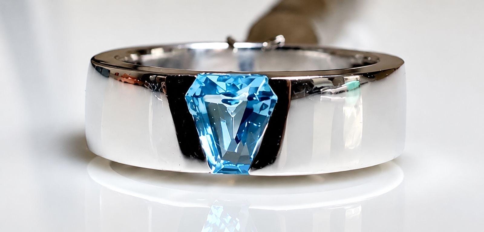 Vivid Blue Trillion Lab Diamond Ring | 14K Solid Gold Men's Engagement Ring