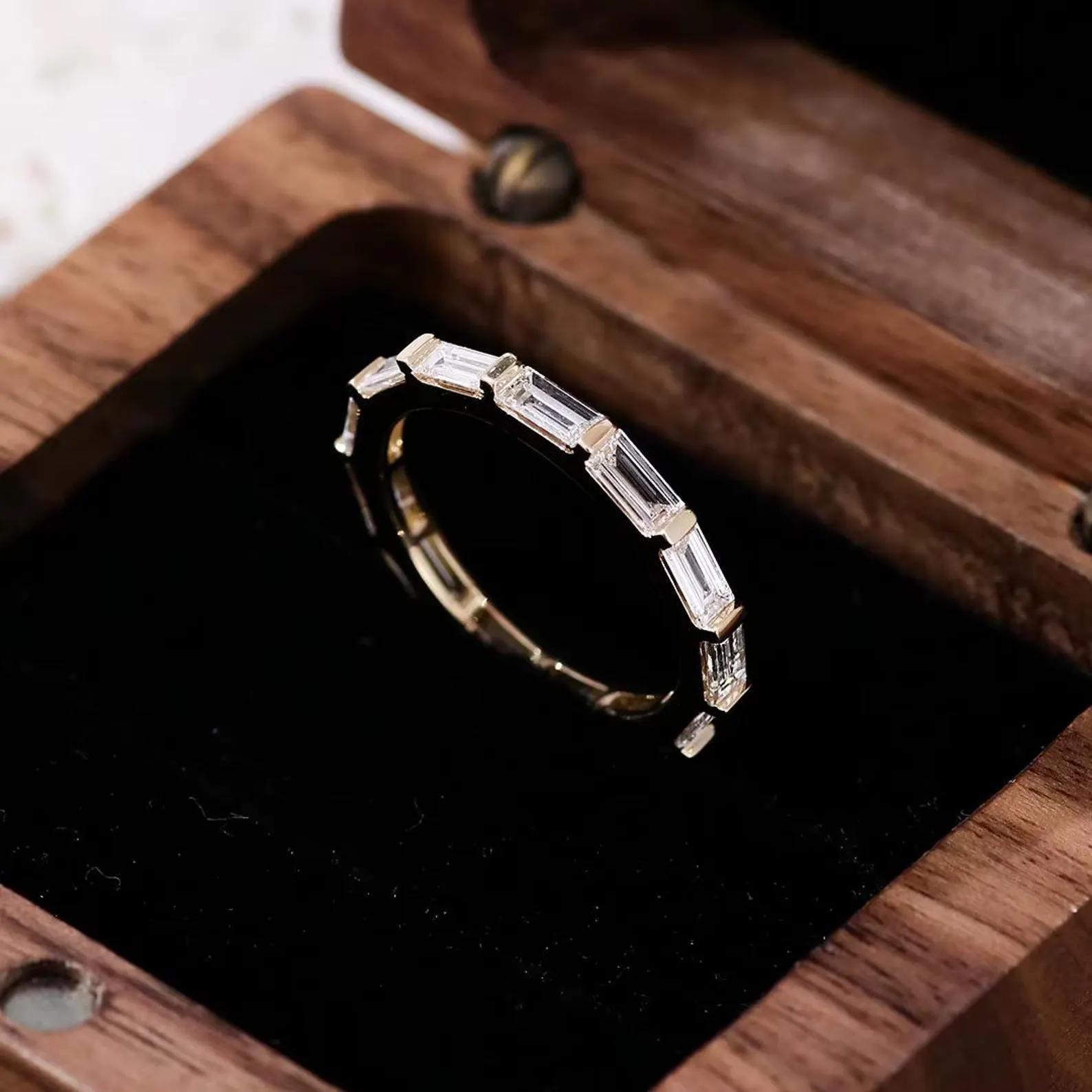 Baguette Cut Lab Grown Diamond Wedding Band | 14K Solid Gold Eternity Ring | SGL Certified