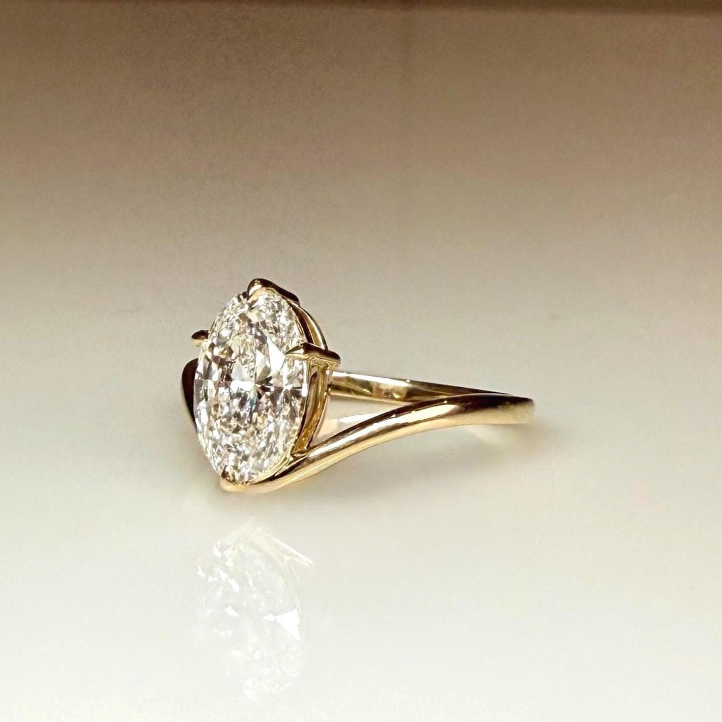 2CT Oval Lab Grown Diamond Engagement Ring | 14K Solid Gold V-Shank Solitaire | IGI Certified