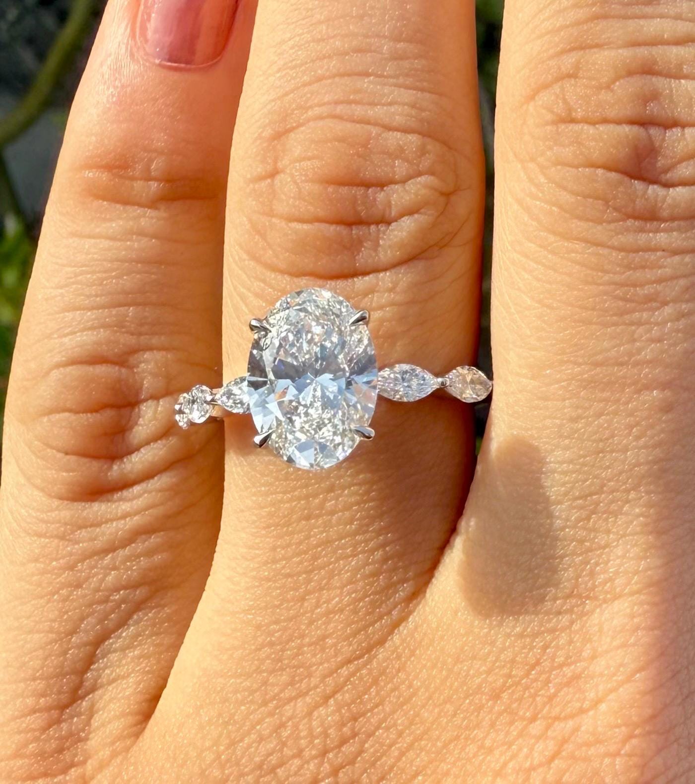 Oval Lab Grown Diamond Engagement Ring | Marquise Side Stones, 14K Gold