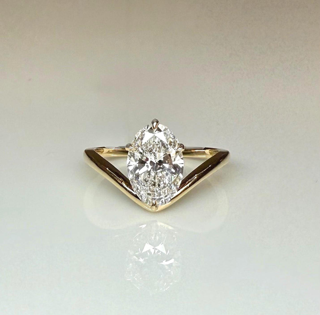 2CT Oval Lab Grown Diamond Engagement Ring | 14K Solid Gold V-Shank Solitaire | IGI Certified