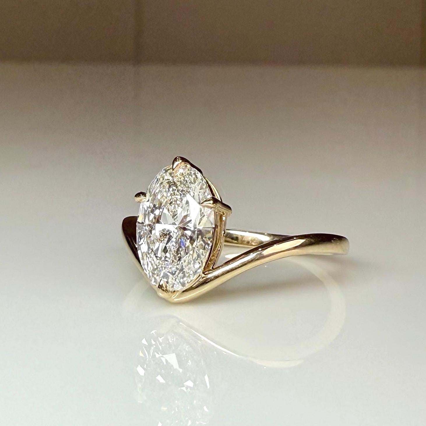 2CT Oval Lab Grown Diamond Engagement Ring | 14K Solid Gold V-Shank Solitaire | IGI Certified