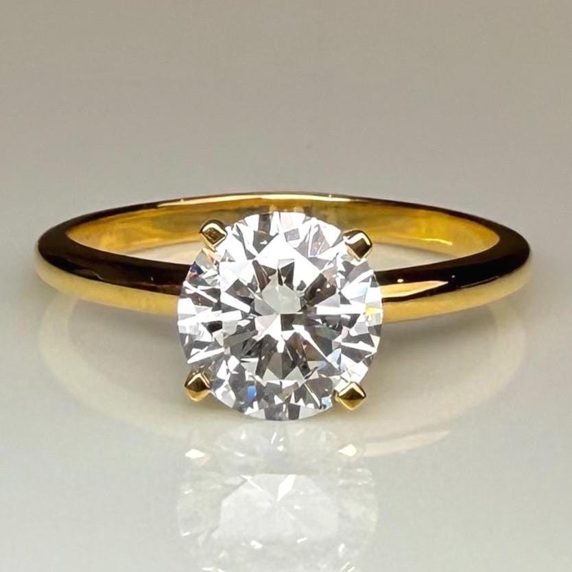 2.00 Carat Lab Grown Diamond Solitaire Ring | 14K Gold, D Color, VVS2