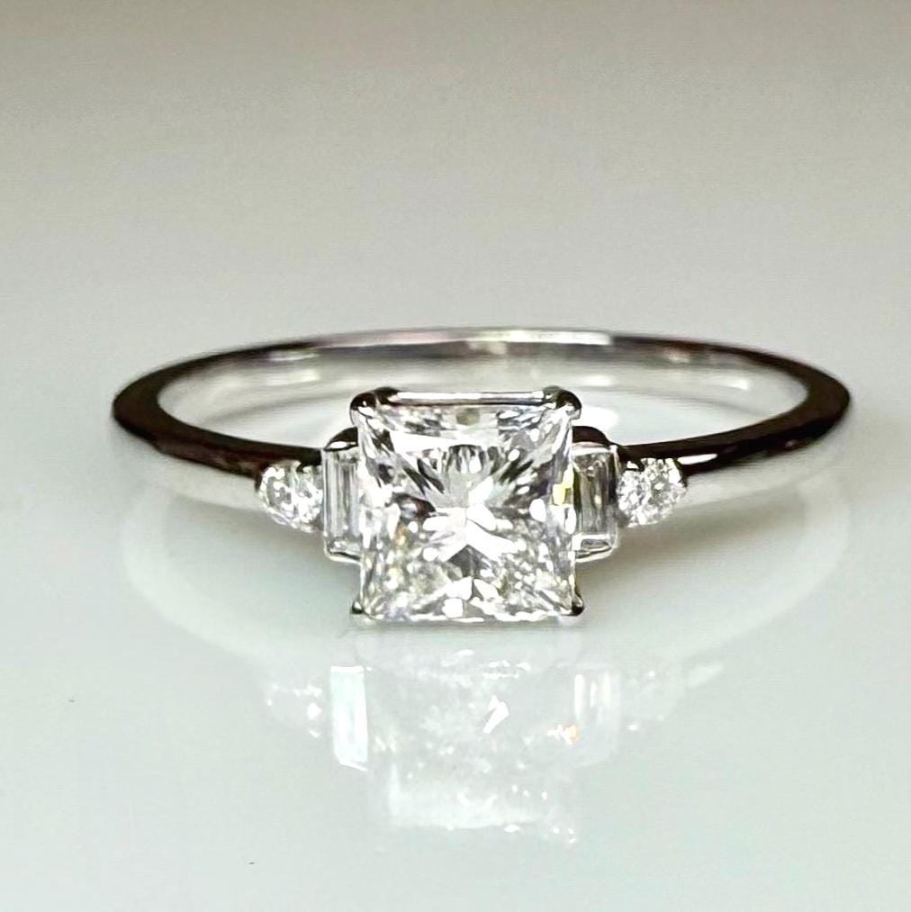 Princess Cut Lab Grown Diamond Engagement Ring | 5 Stone 14K Gold (IGI Certified)