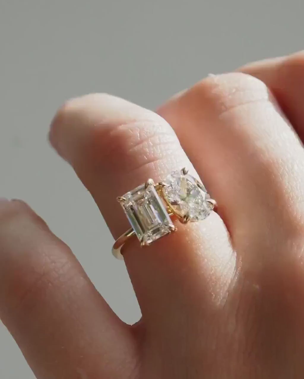 4CTW Oval Emerald Lab Grown Diamond Ring | 14K Solid Gold, IGI Certified