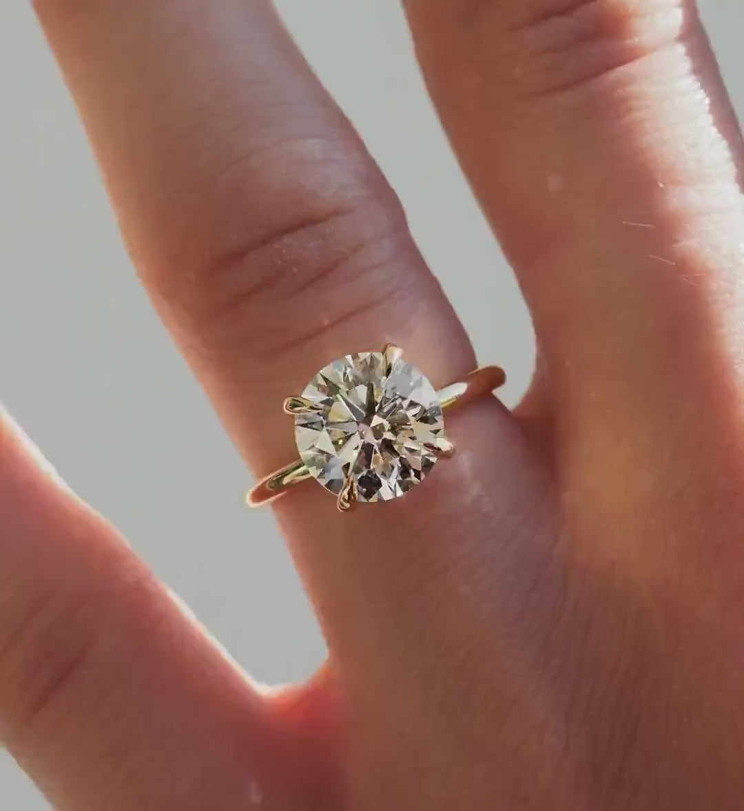 IGI Certified Lab Grown Diamond Engagement Ring | 14K Gold Solitaire