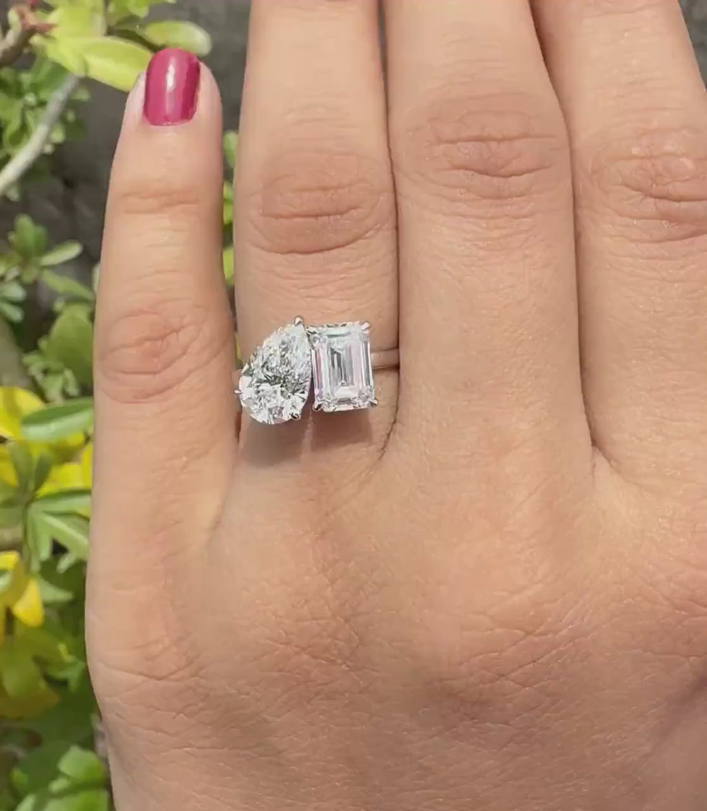 Lab Grown Diamond Toi et Moi Ring: 14K Gold Pear & Emerald Cut